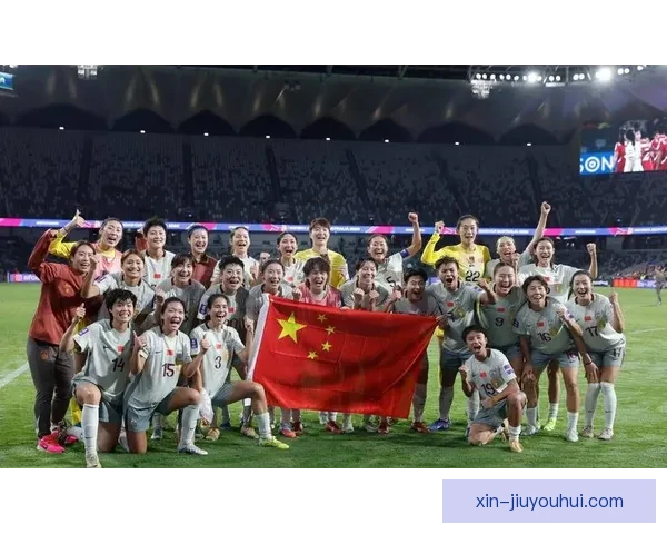亚足联重罚18强赛违规燃放烟火行为多协会被罚引发赛场秩序关注