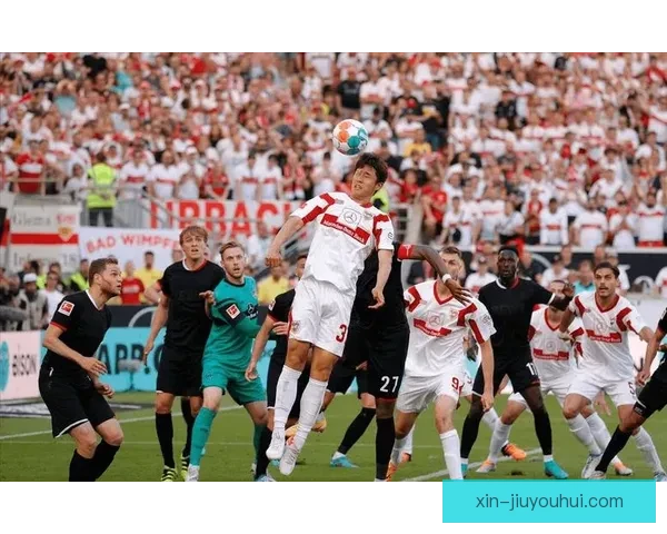 斯图加特重磅引进日本中卫蔡斯加强防线实力